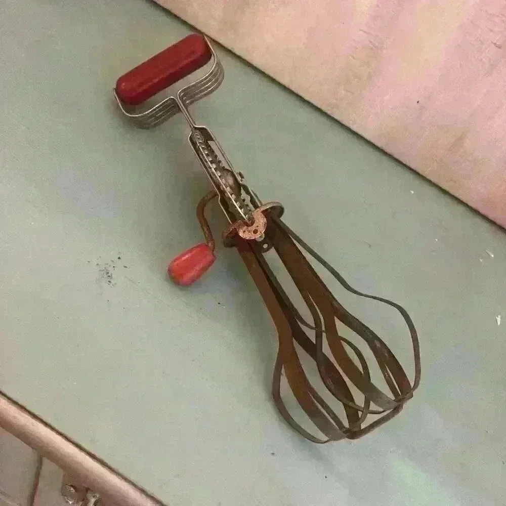 Antique Manual Hand Mixer Egg Beater Cake Mixer Farmhouse Decor Prairie Cottage
